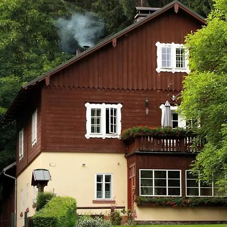 Guest house Myslivna *